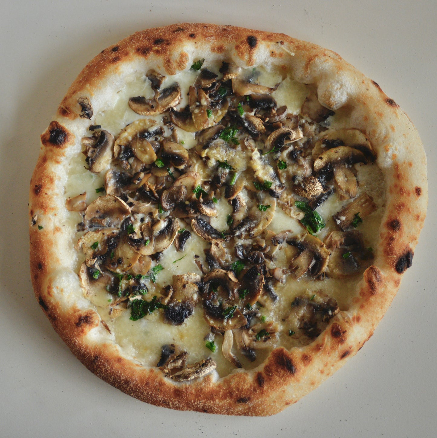 Organic pre-baked Garlic Mushroom Pizza